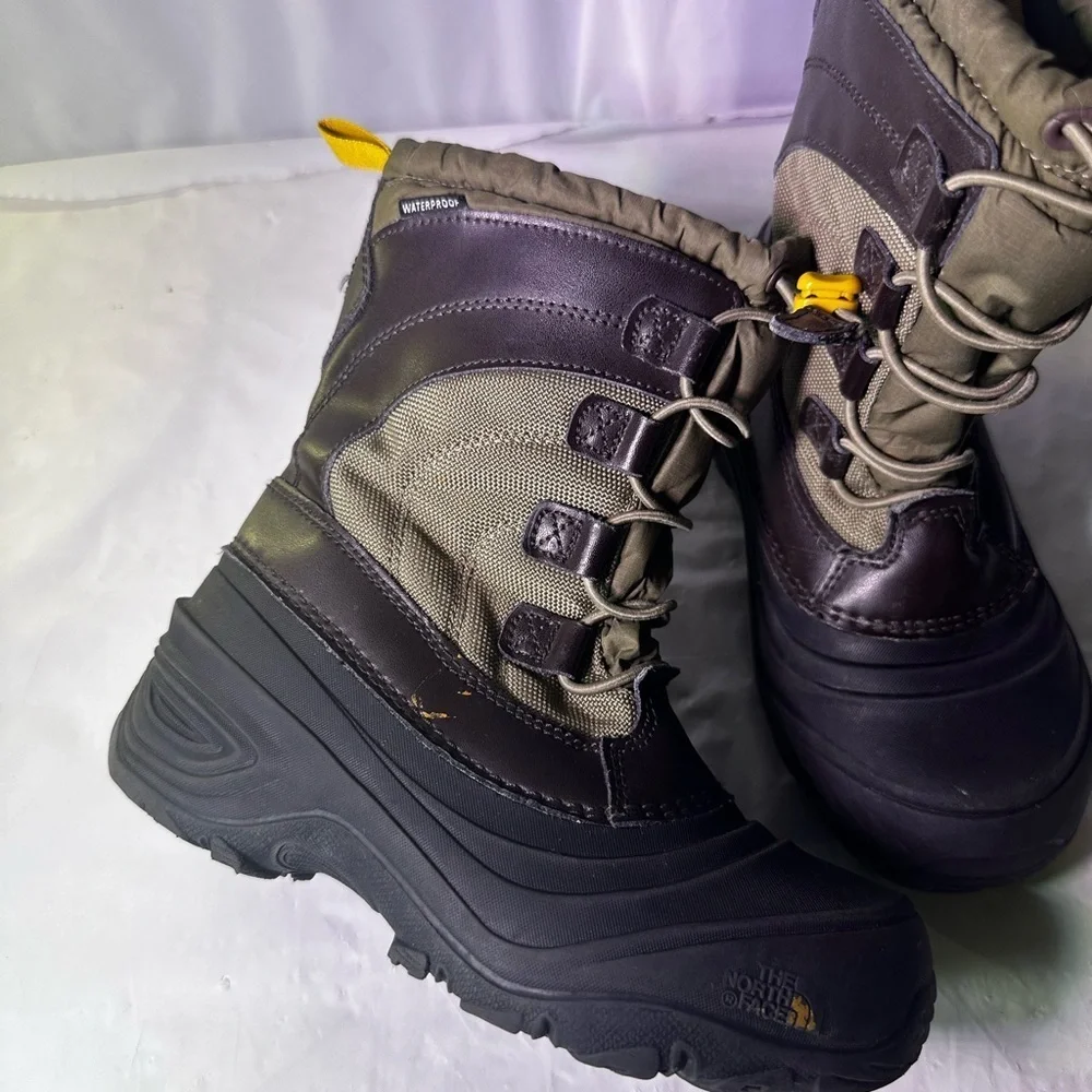 The North Face Kids' Boots - Olive and Black